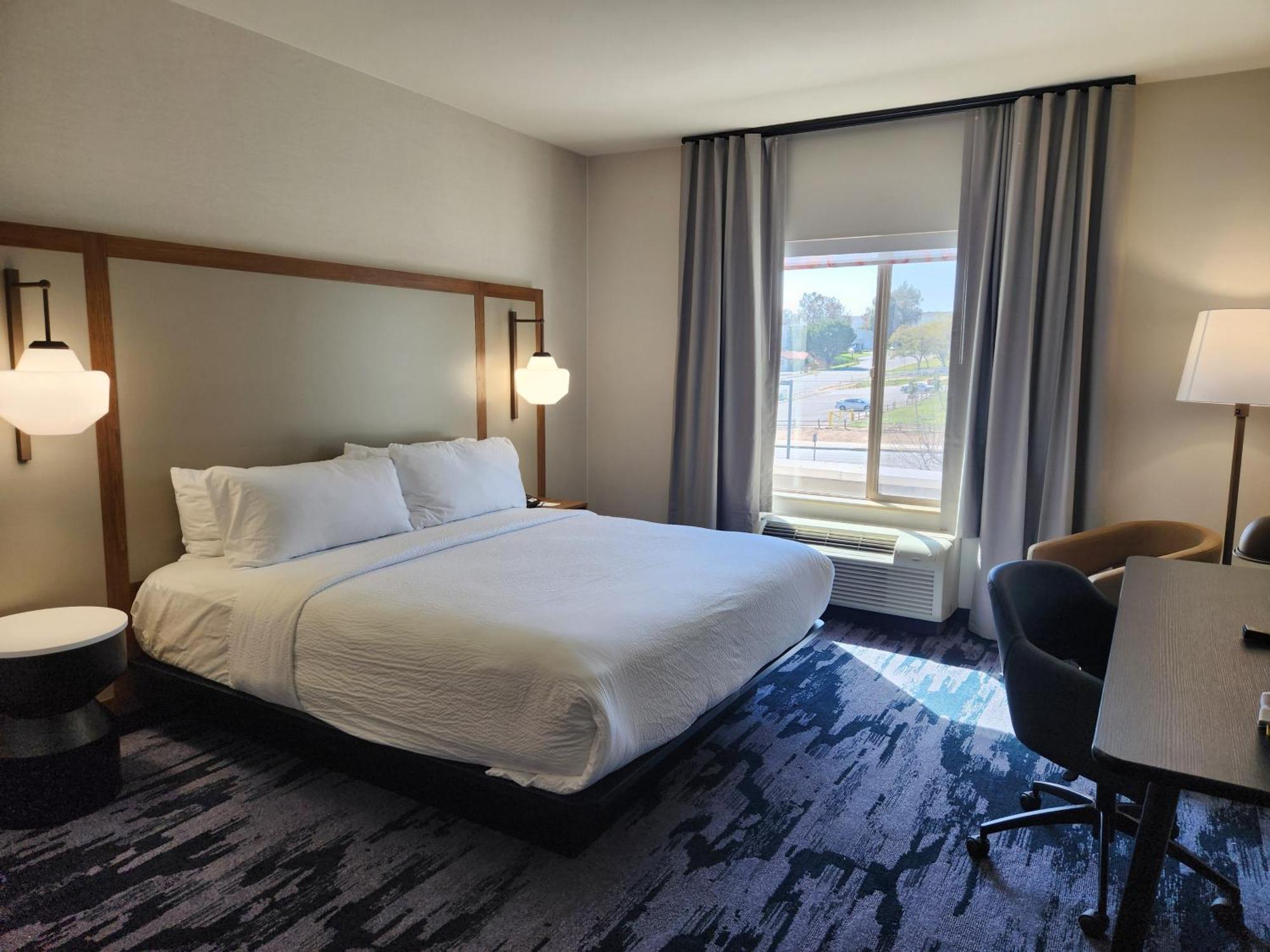 Fairfield Inn & Suites Riverside Corona/Норко Екстериор снимка