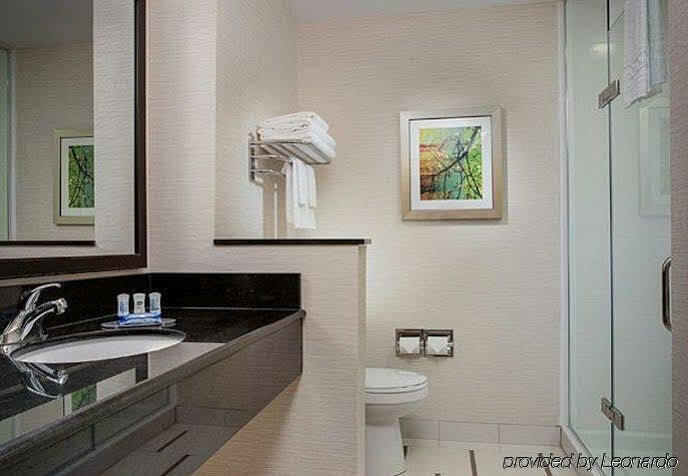 Fairfield Inn & Suites Riverside Corona/Норко Екстериор снимка